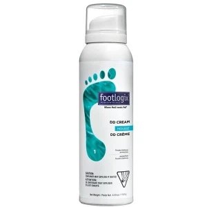 Mus nawilżający do stóp 10% mocznika Footlogix DD Cream Mousse 125 ml