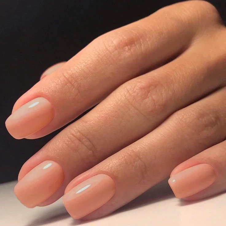 133 YOUNG PEACH, lakier hybrydowy LART, manicure hybrydowy, 8ml