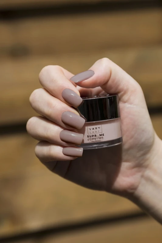 LS 03 Puder kolorowy LART SUPREME, Manicure Tytanowy, 28g
