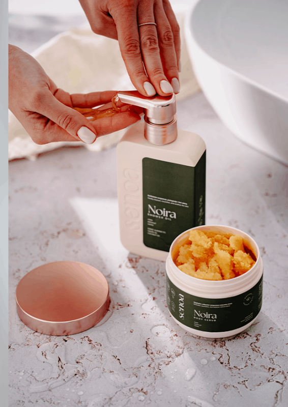 NOIRA-body-oil-olejek-do-ciala-310x440v4-1.png