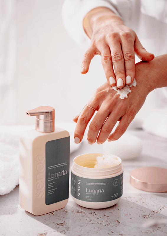 LUNARIA-body-scrub-peeling-do-ciala-310x440v5-1.png