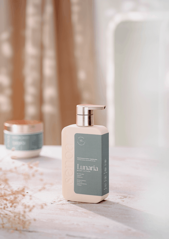 LUNARIA-body-lotion-balsam-do-ciala-310x440v1-1.png